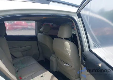 2013 Subaru Impreza 2.0I Sport Limited из США, поврежденный, VIN JF1GPAS60D2852298